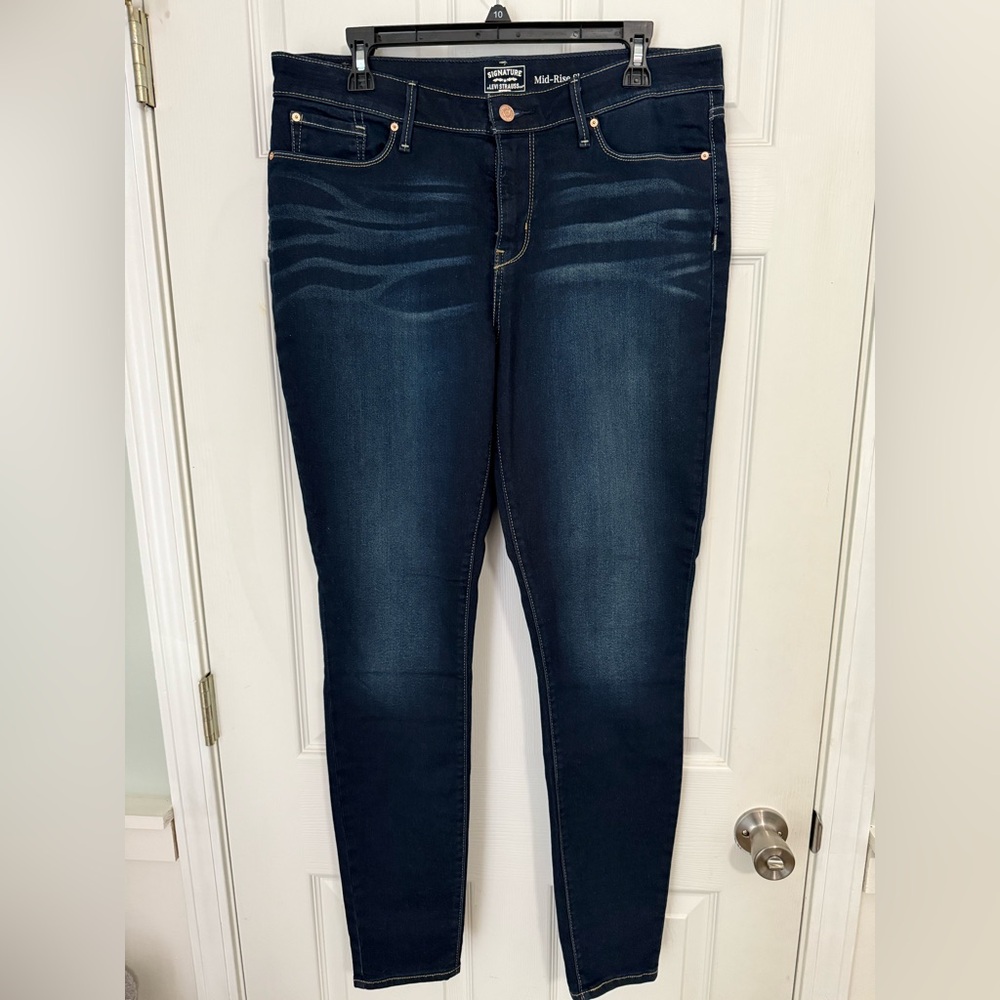 Women’s Jeans Levi